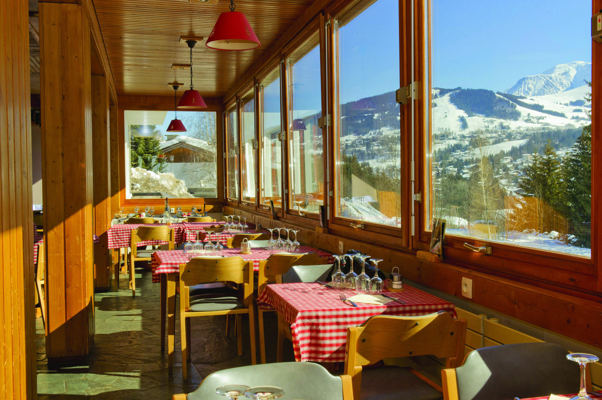 Hotel Vacances Bleues Les Chalets Du Prariand Megeve Exterior photo